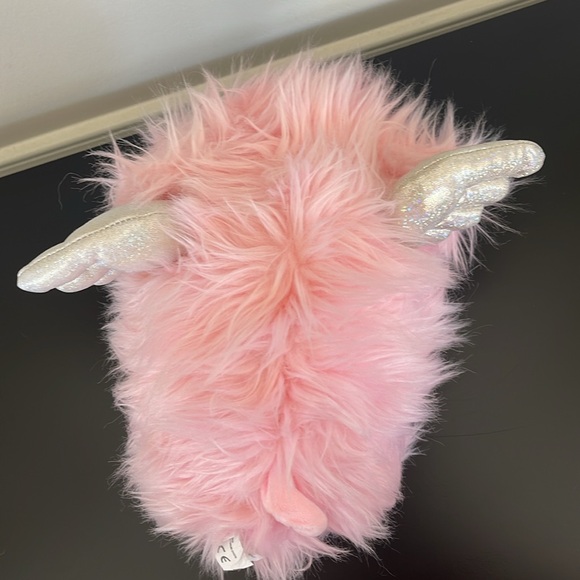 Fluffy flying pig plush🪽 - Picture 6 of 8